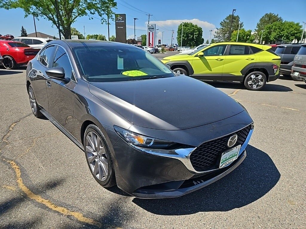 2021 MAZDA Mazda3