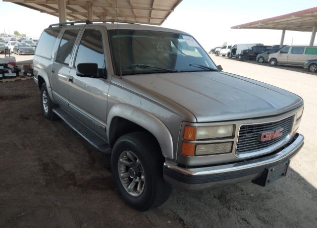 GMC Suburban