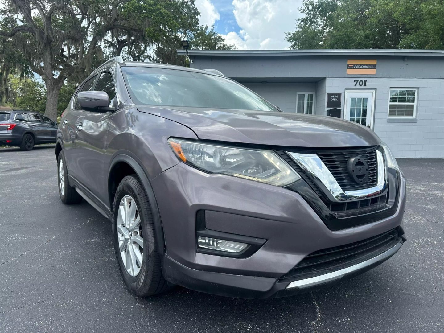 2017 NISSAN Rogue