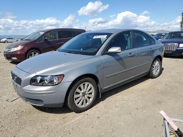 Volvo S40