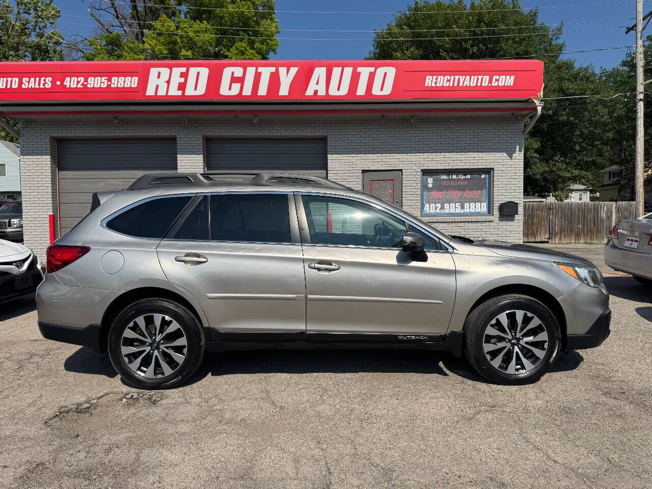 2016 SUBARU Outback