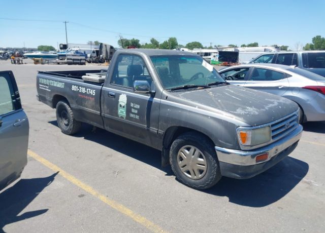 Toyota T100