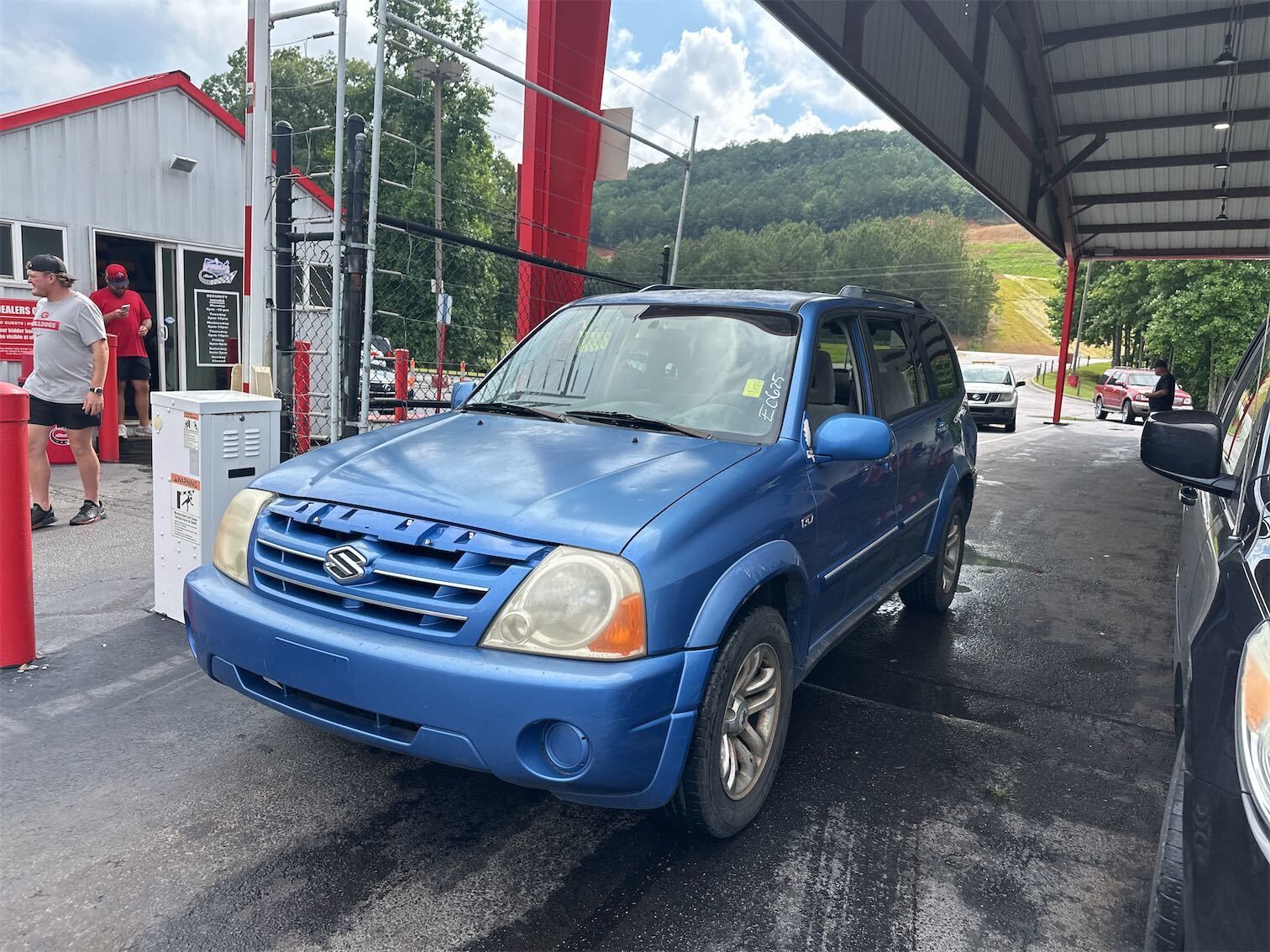 Suzuki XL7