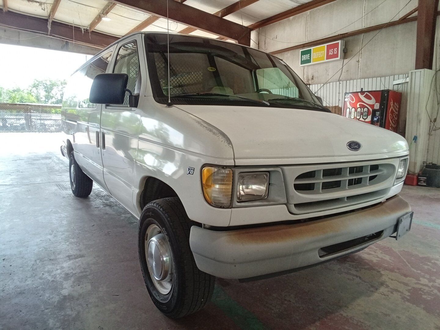 Ford E-350