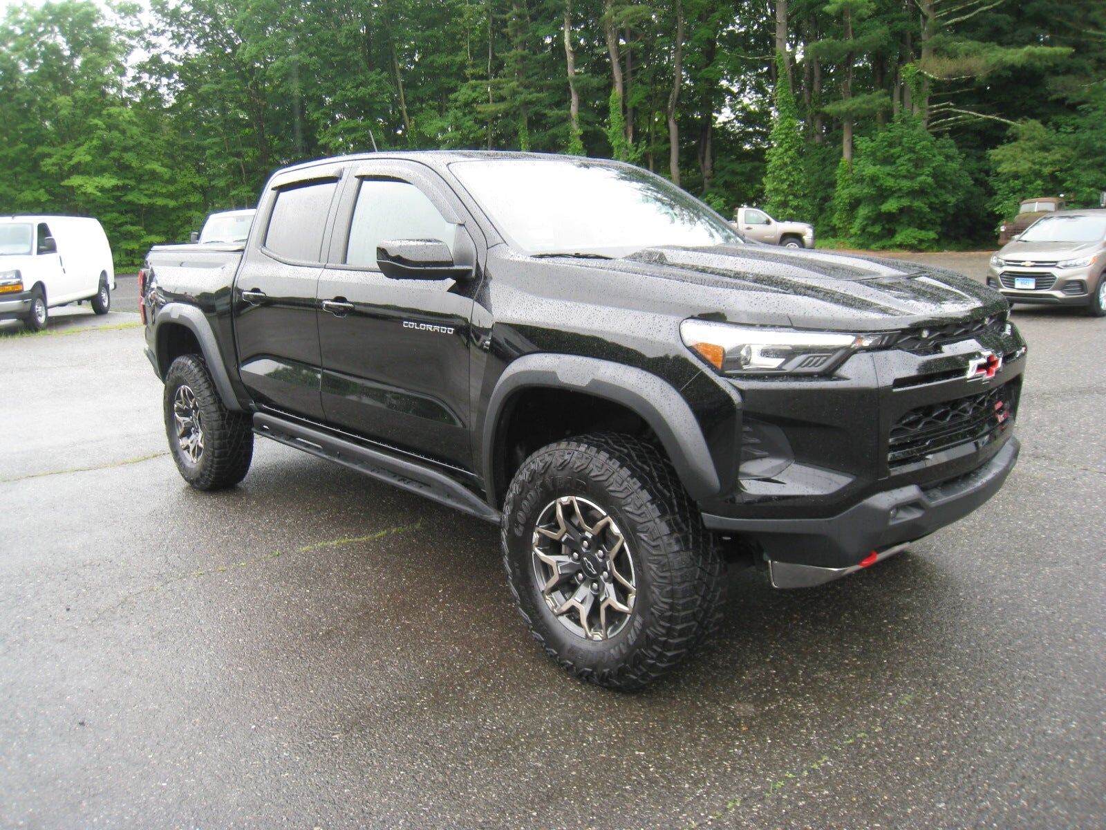 2024 CHEVROLET Colorado