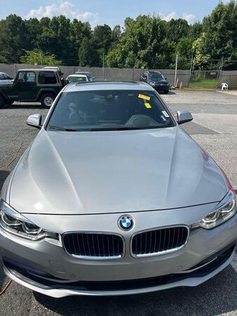 BMW 330e