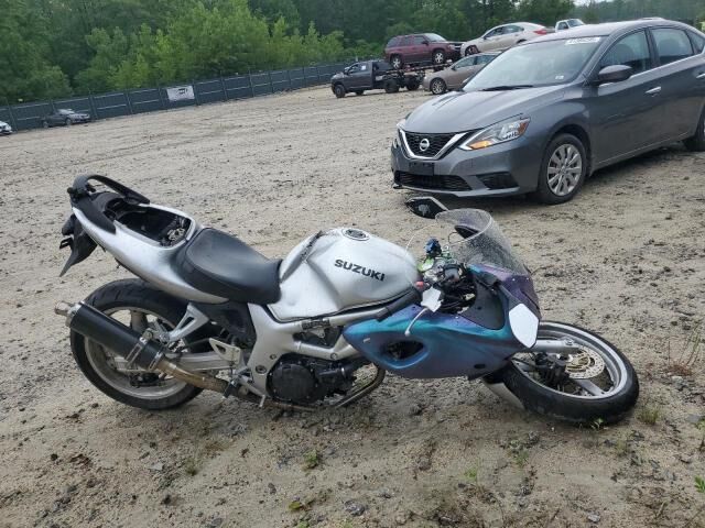 Suzuki SV650