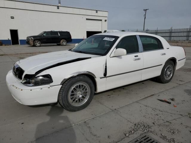Lincoln Town Car