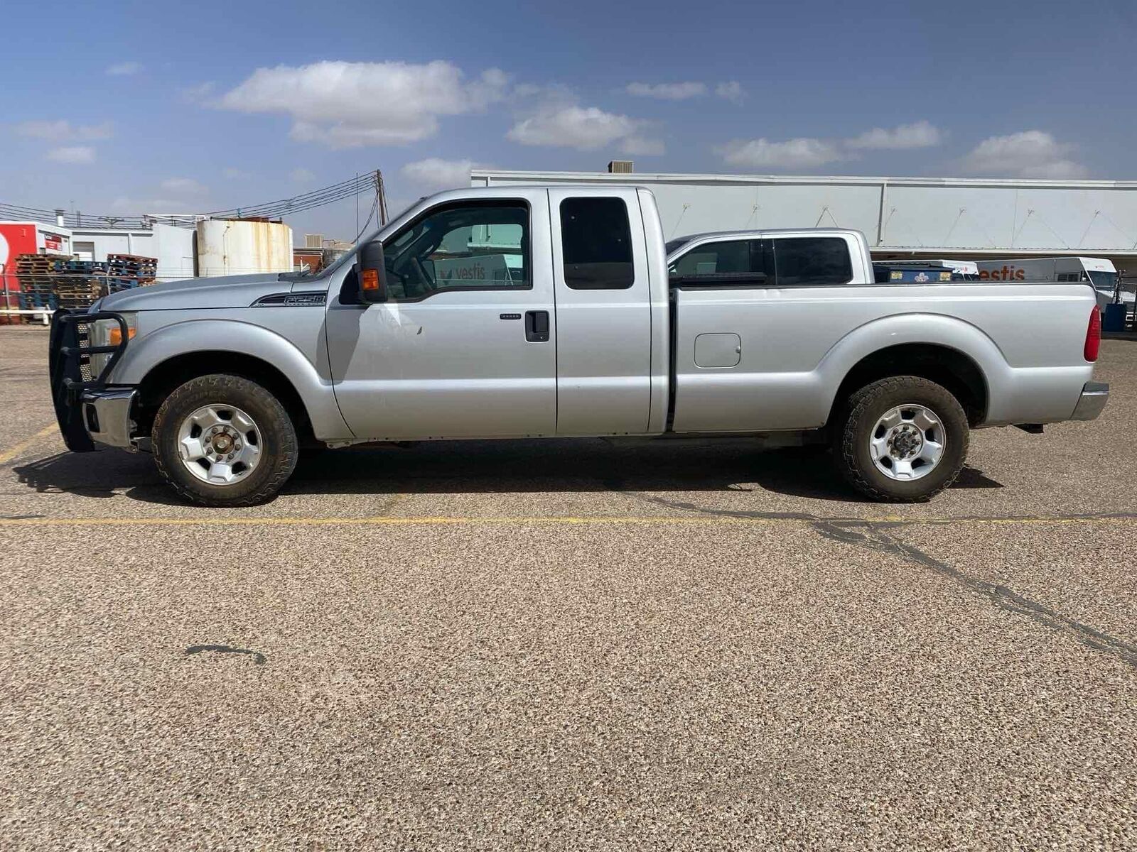 FORD