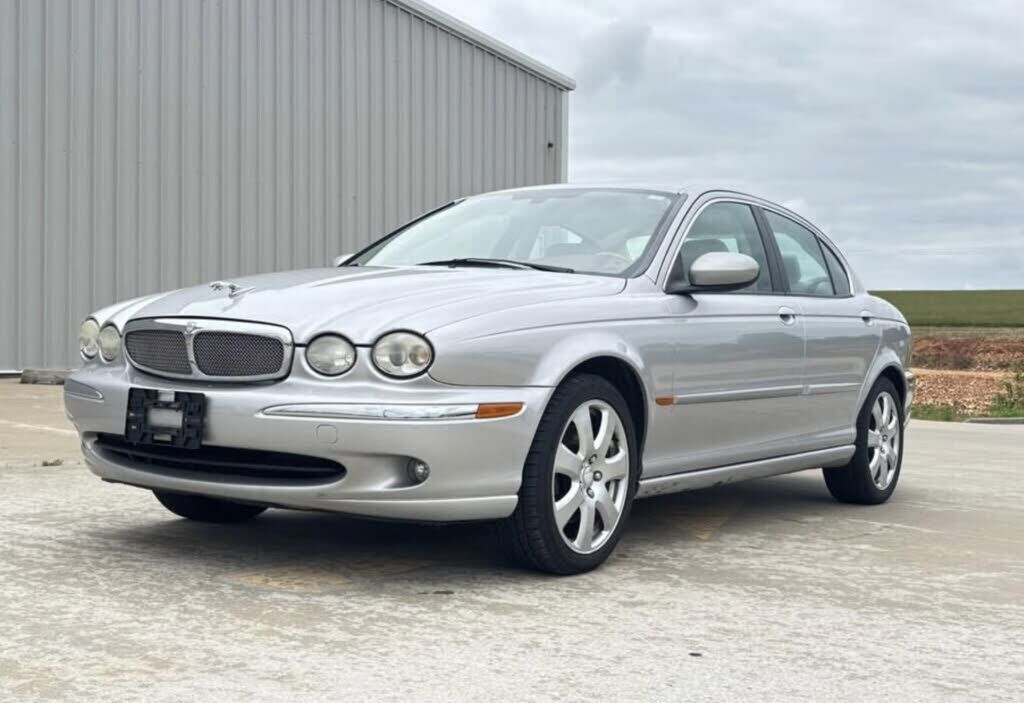 Jaguar X-Type