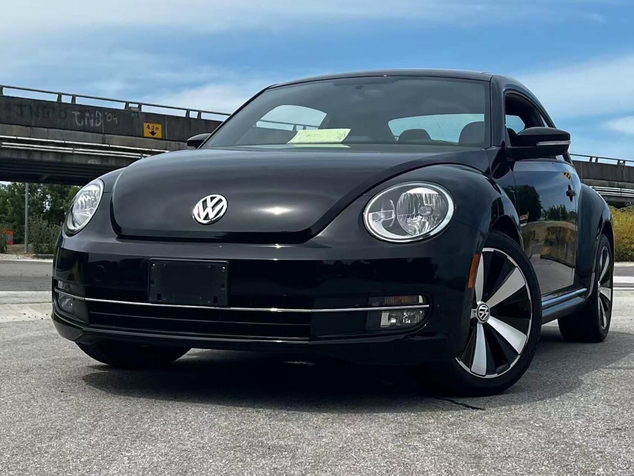 VOLKSWAGEN