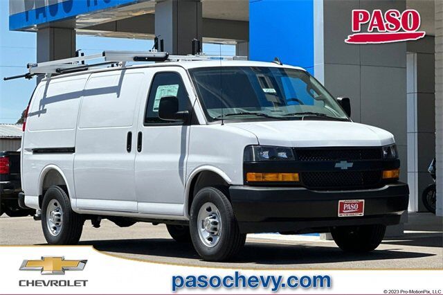 2025 CHEVROLET Express
