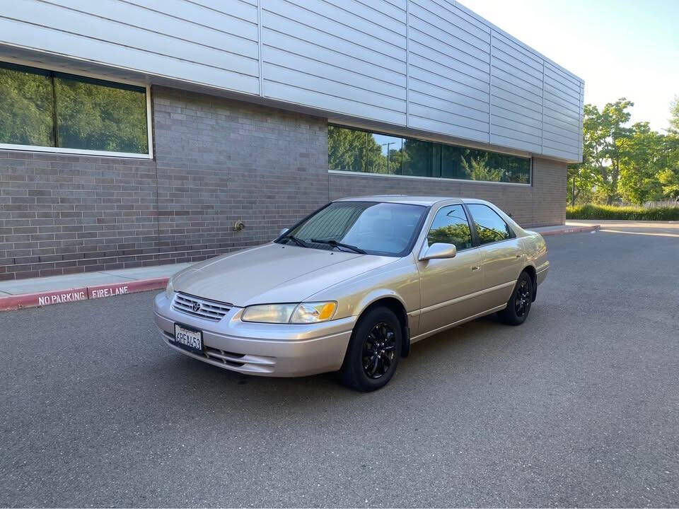 1998 TOYOTA Camry