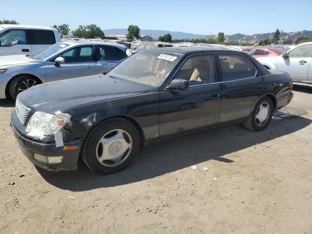 Lexus LS