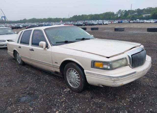 Lincoln Town Car