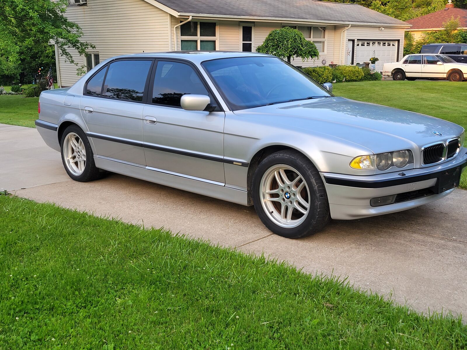 BMW 740iL