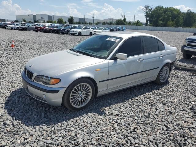 BMW 330i