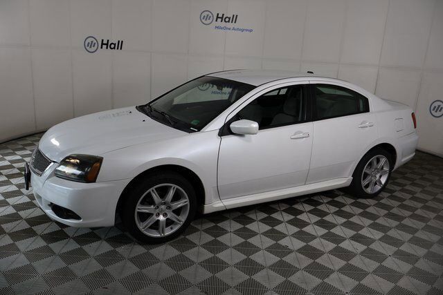 Mitsubishi Galant
