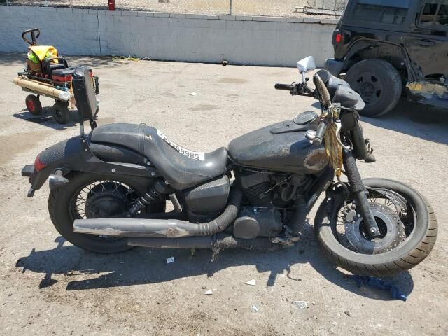 Honda VT750 (Shadow Phantom)