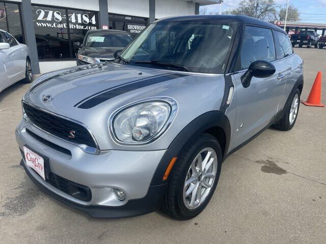 MINI Paceman