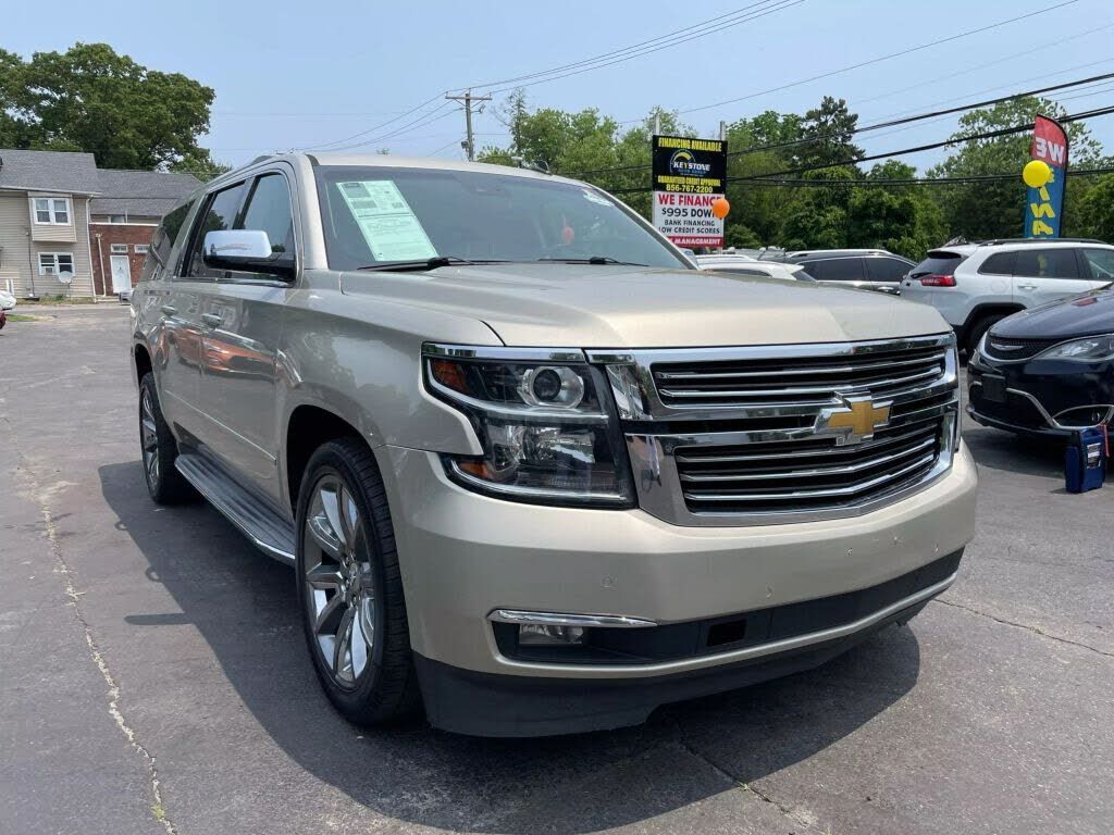 2015 CHEVROLET Suburban