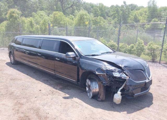 Lincoln MKT