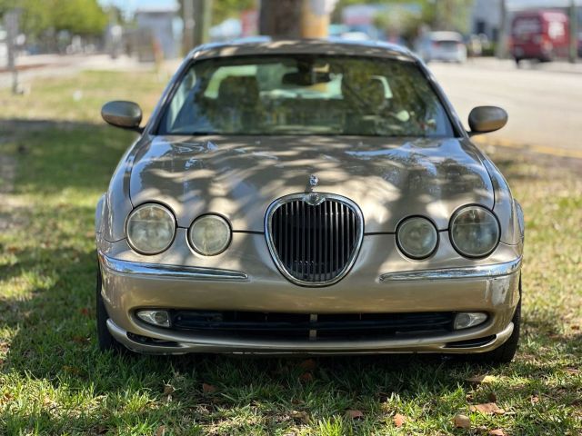 Jaguar S-Type