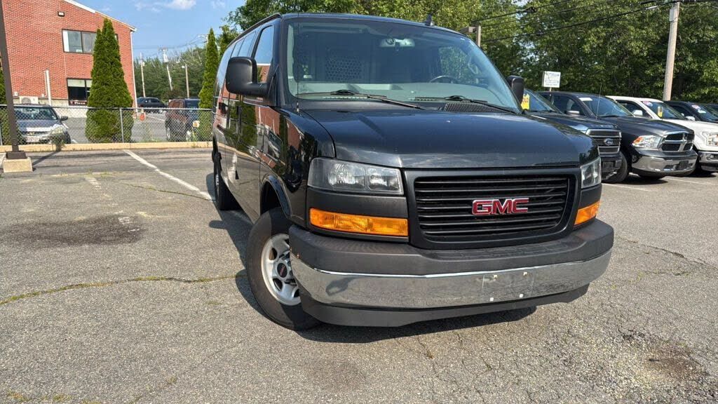 GMC