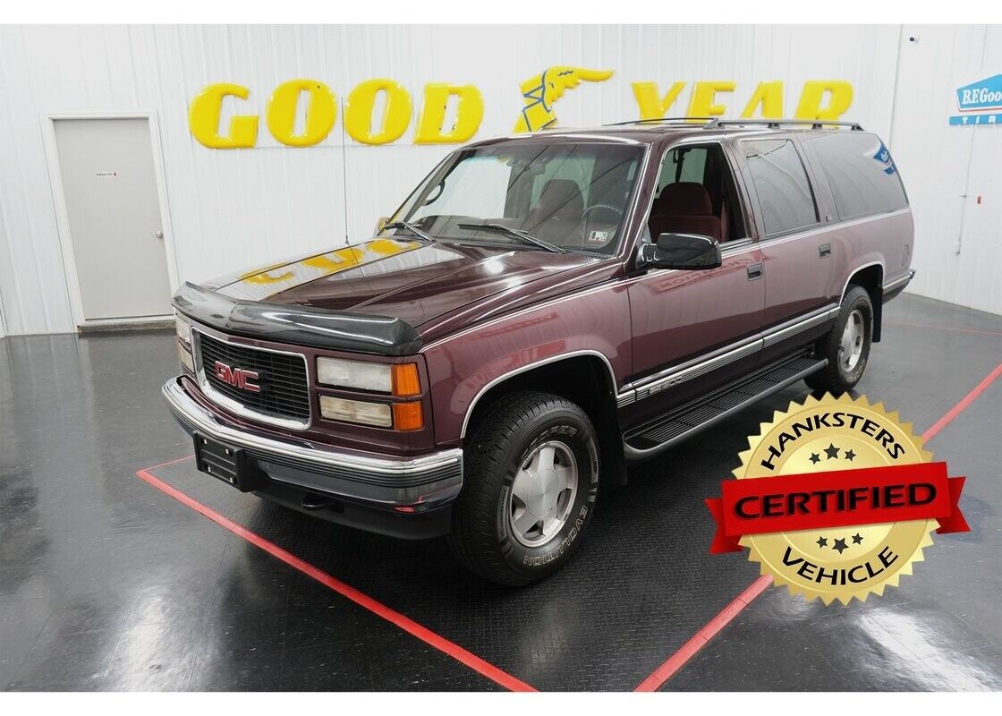 GMC Suburban