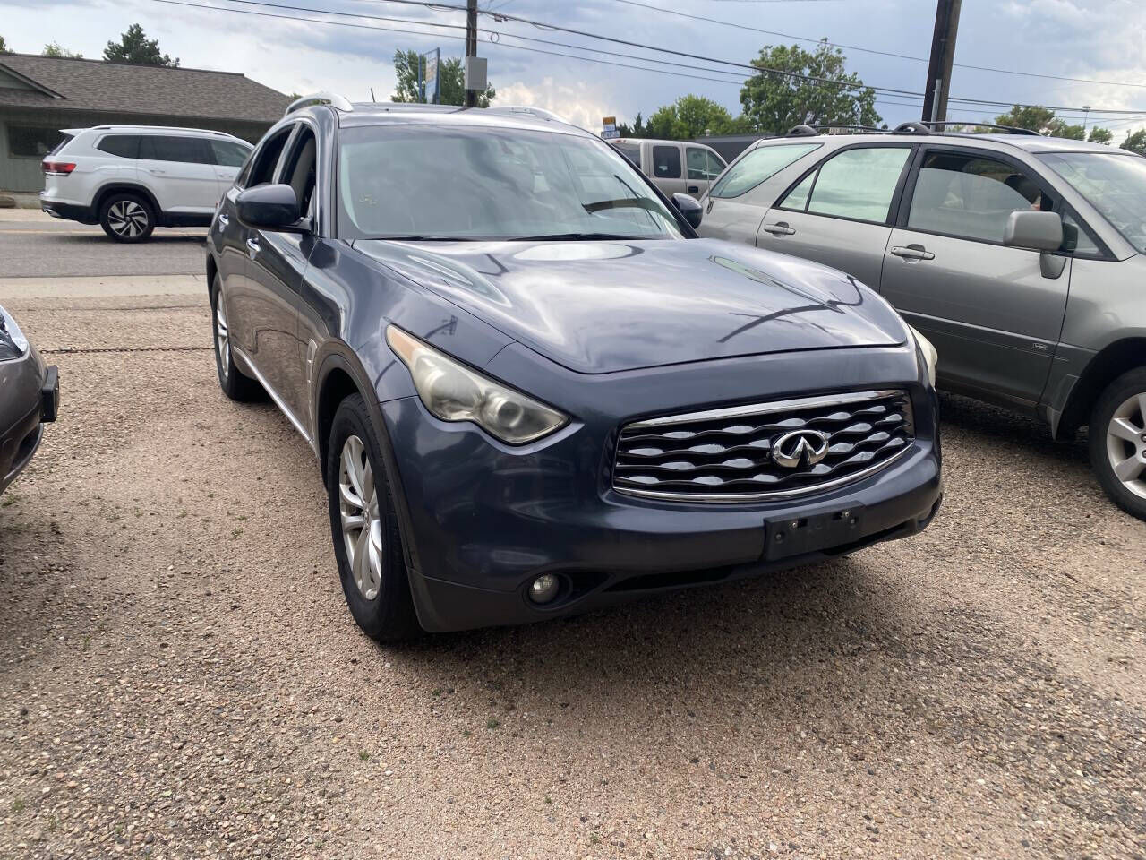 Infiniti FX35