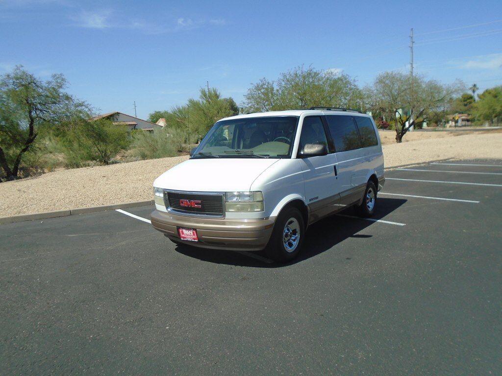 GMC Safari