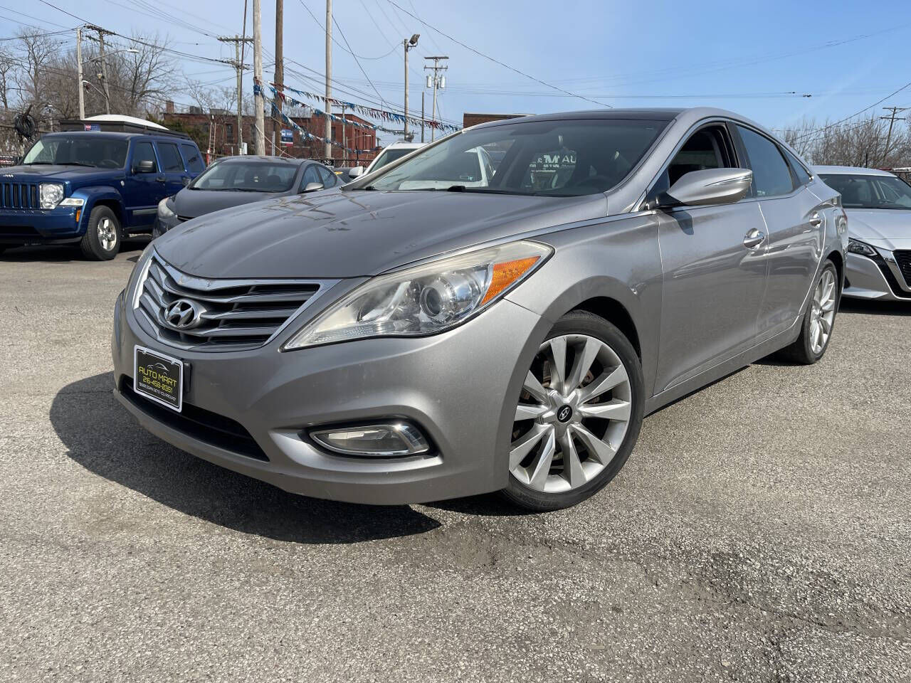2012 HYUNDAI Azera