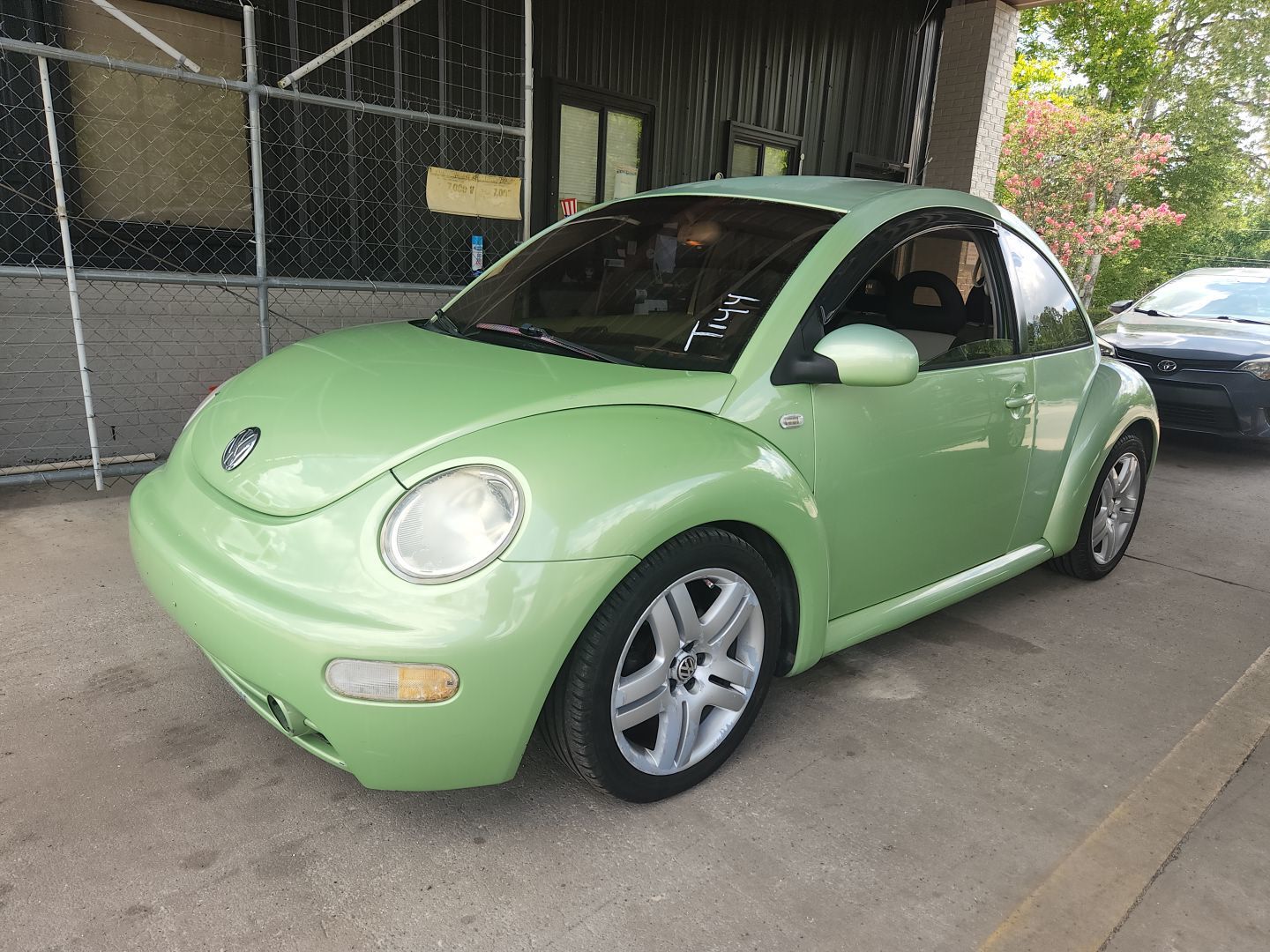 VOLKSWAGEN