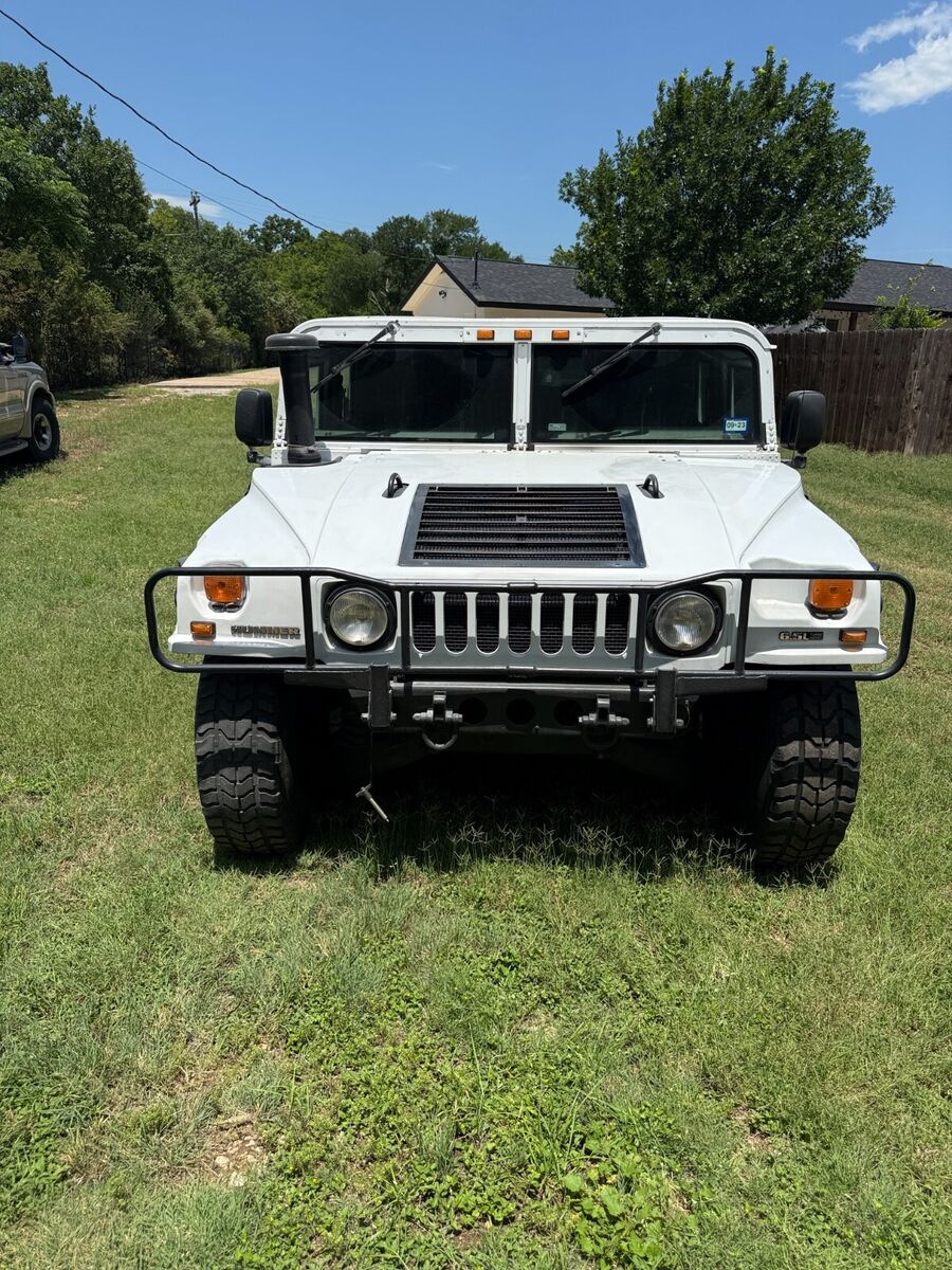 HUMMER H1