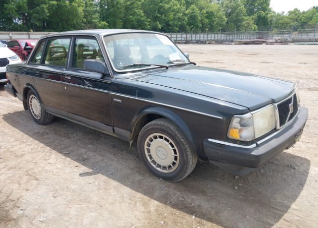Volvo 240 Series