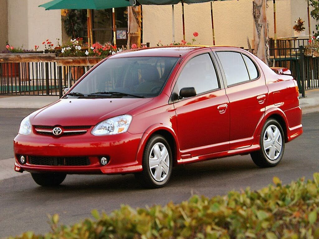 Toyota Echo