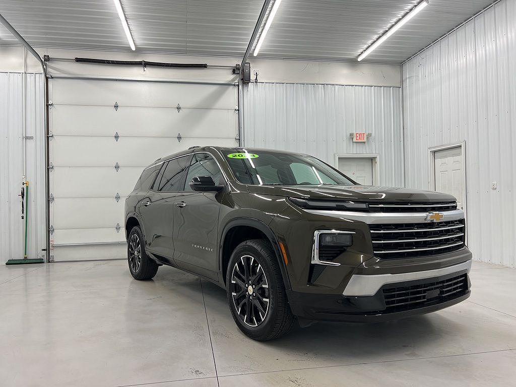2024 CHEVROLET Traverse