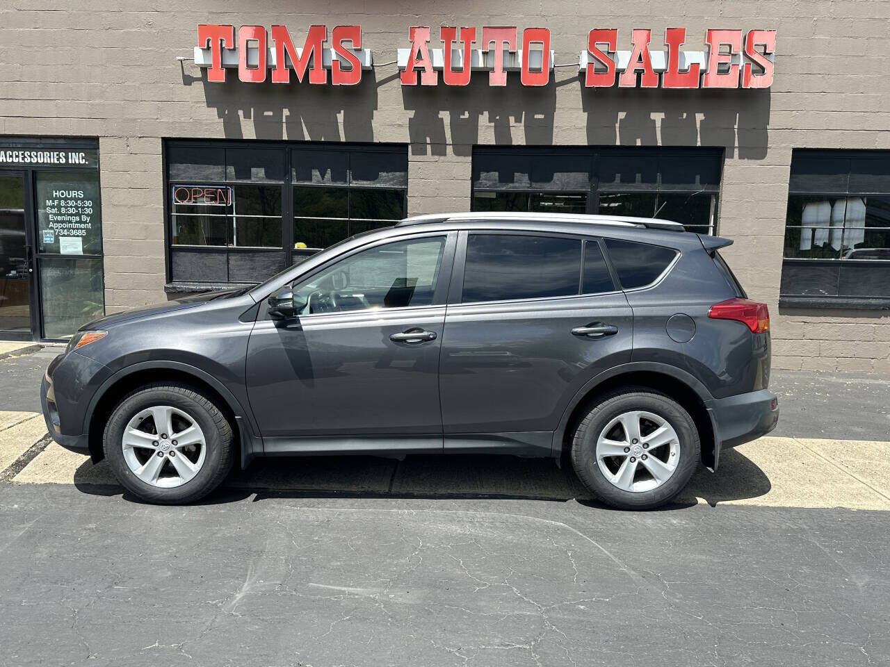 2013 TOYOTA RAV4