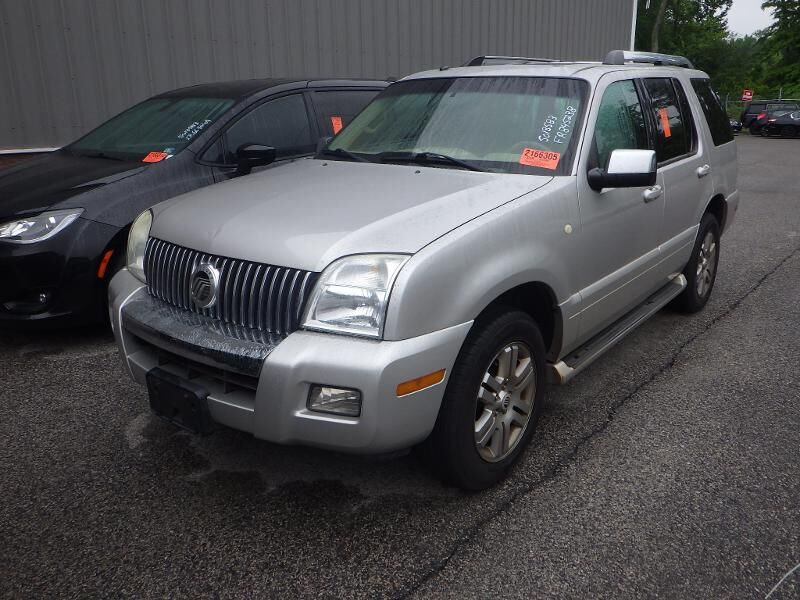 Mercury Mountaineer