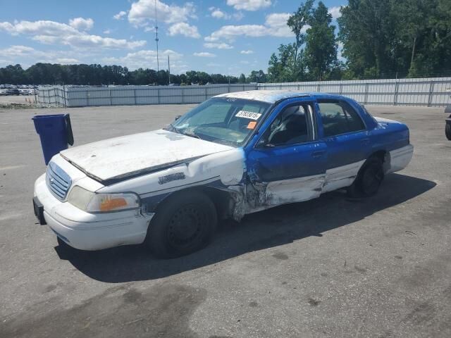 Ford Crown Victoria