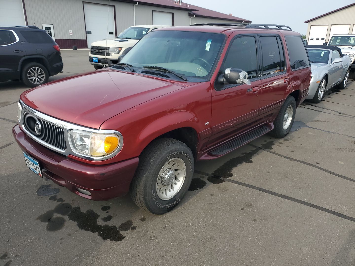 Mercury Mountaineer