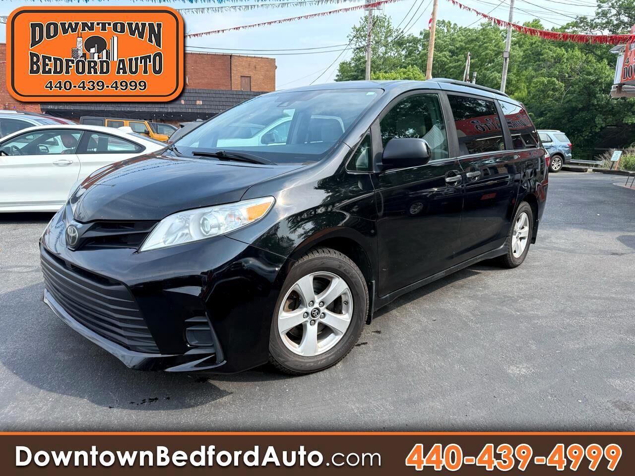 2019 TOYOTA Sienna