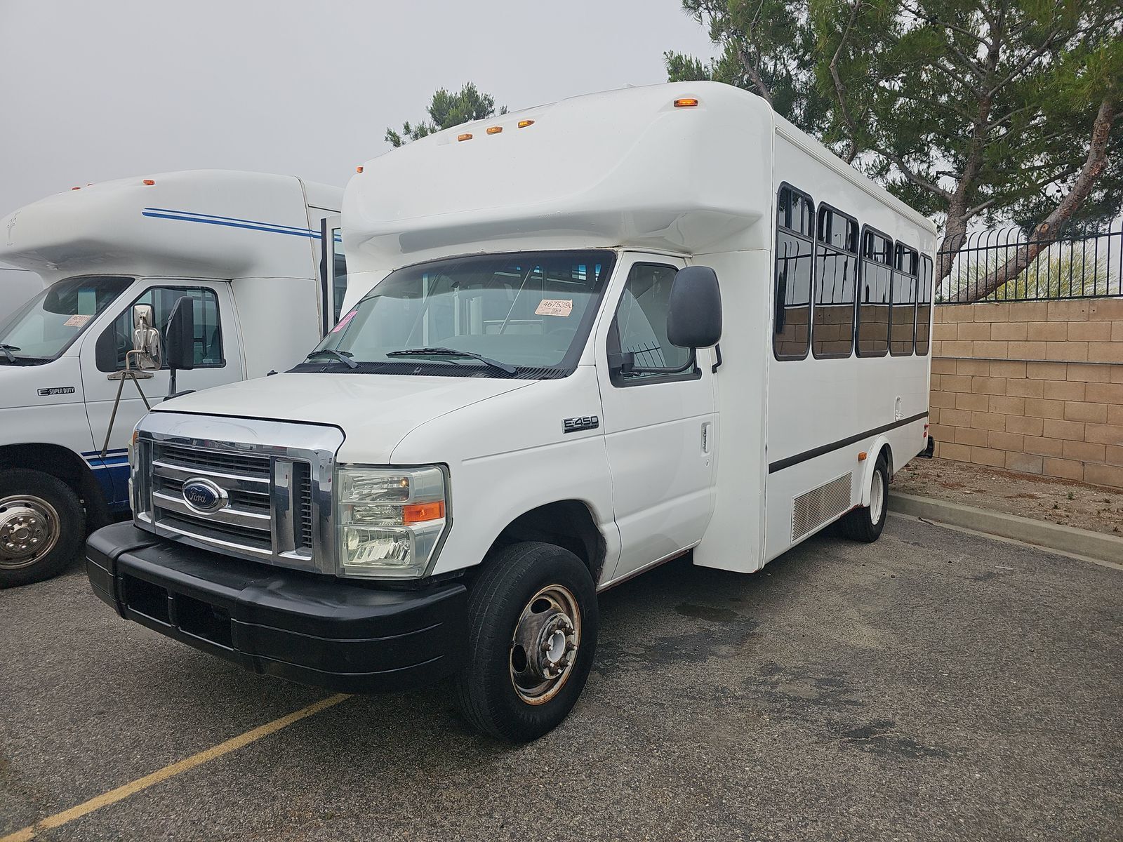Ford E-450