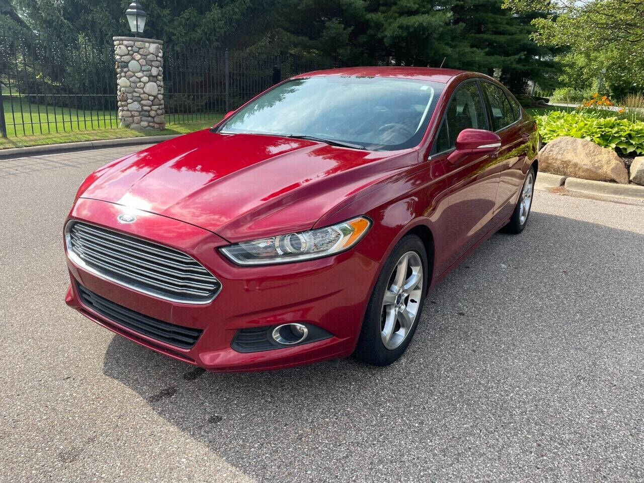 2014 FORD Fusion