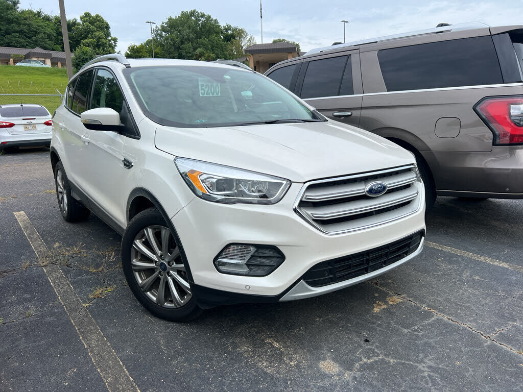 2018 FORD Escape