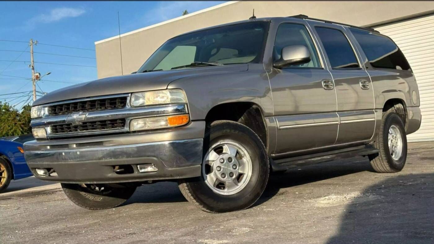 2002 CHEVROLET Suburban