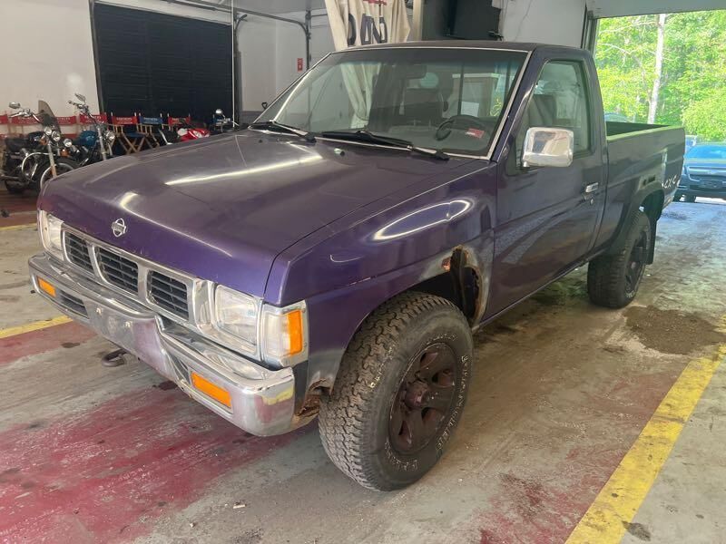 Nissan Pickup