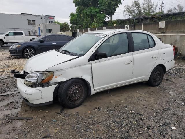 Toyota Echo
