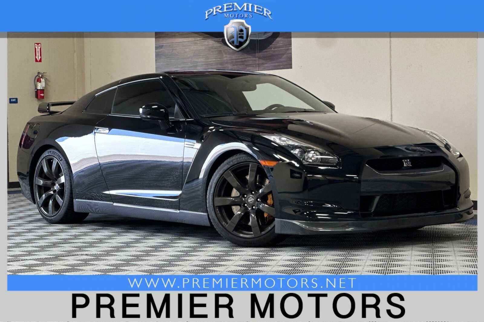 Nissan GT-R
