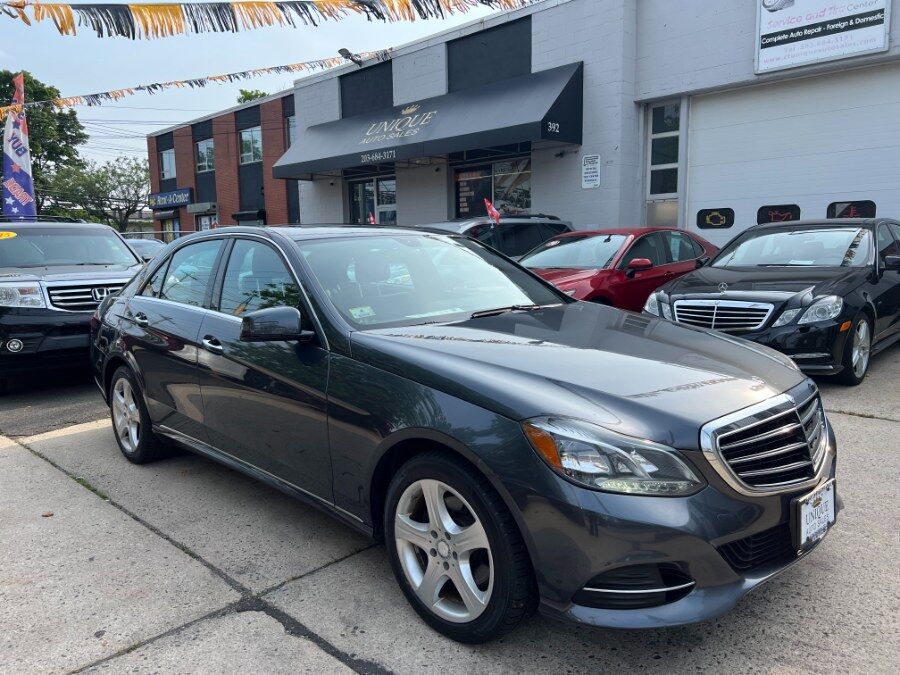 2014 MERCEDES-BENZ E-Class